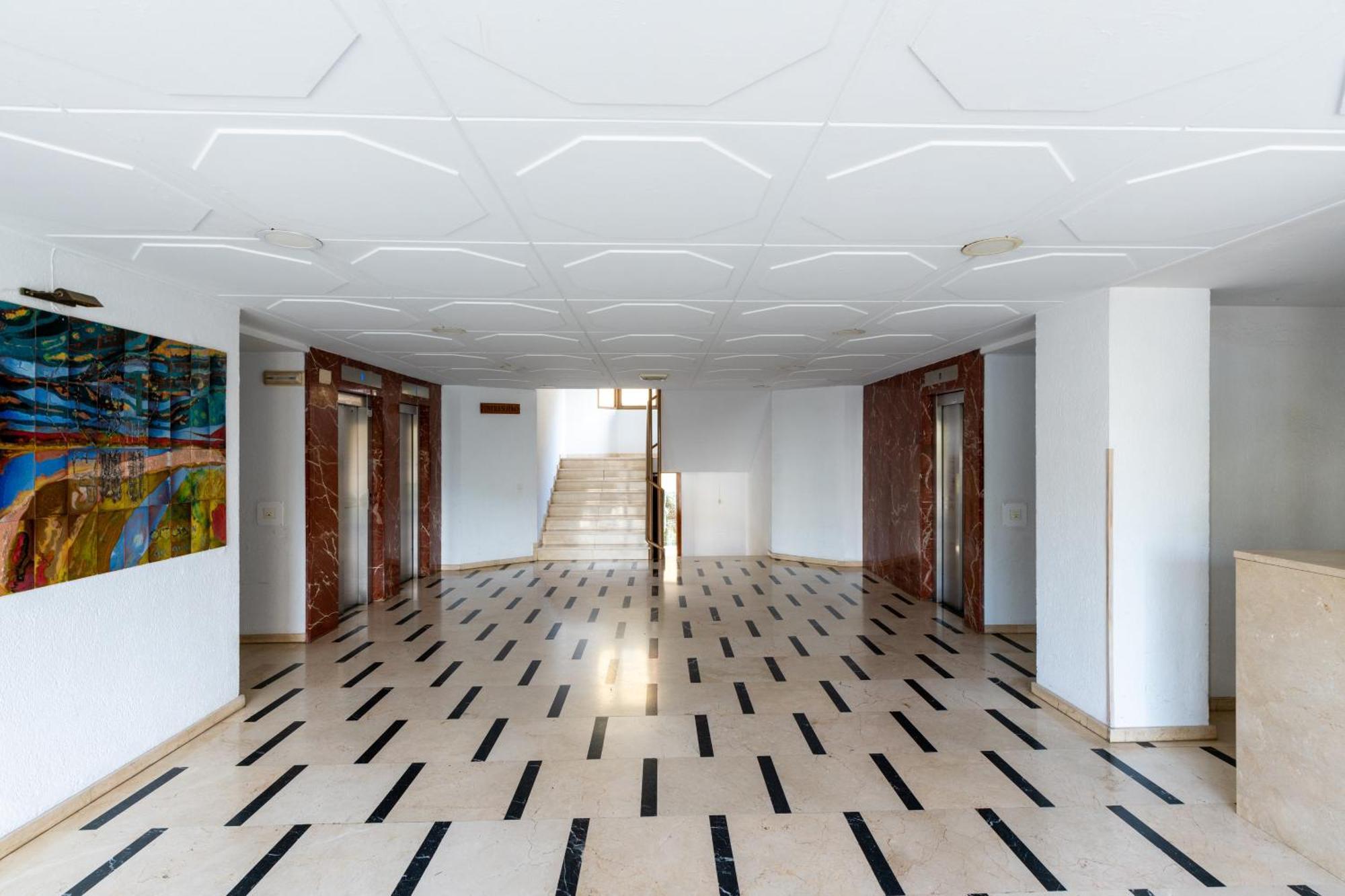 Diseno Y Comodidad En Bami Sevilla Exterior foto